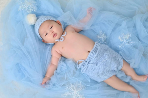 四川宝宝吐奶频繁怎么回事